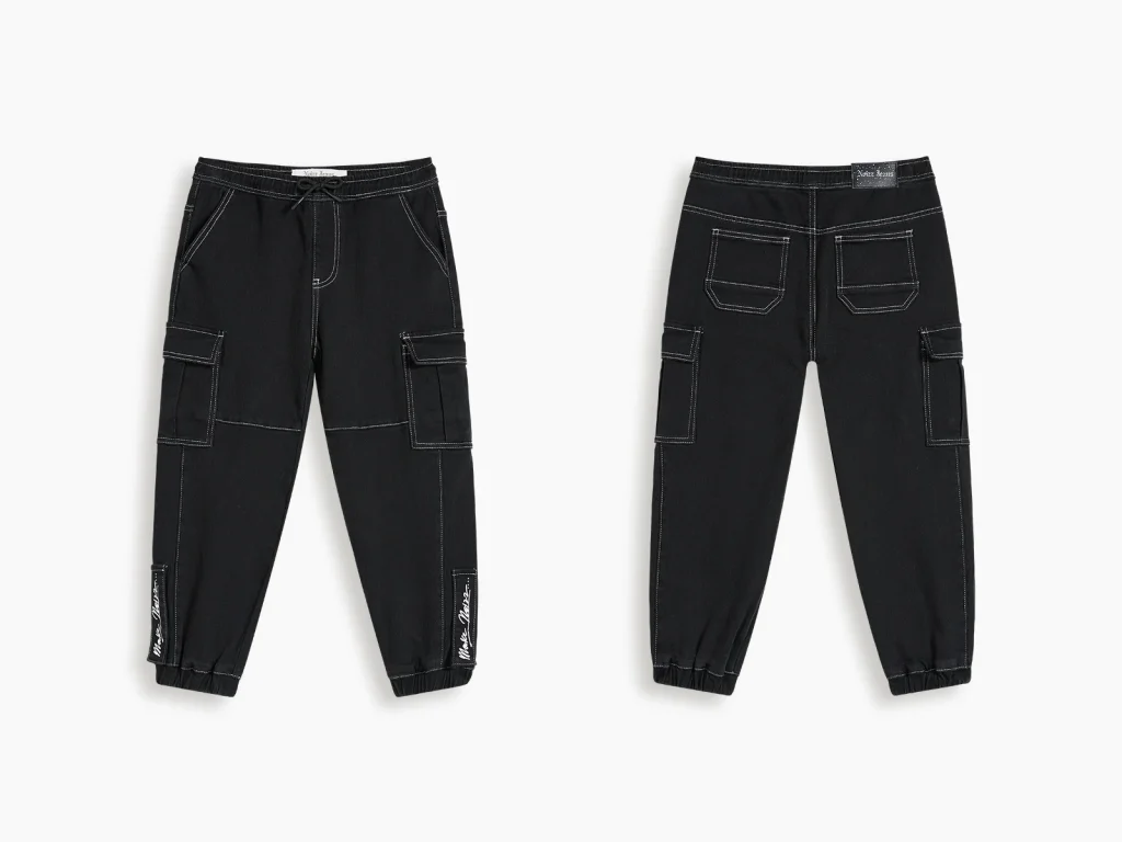 Kids black joggers manufacturer - contrast-stitch denim cargo joggers, style 2D007