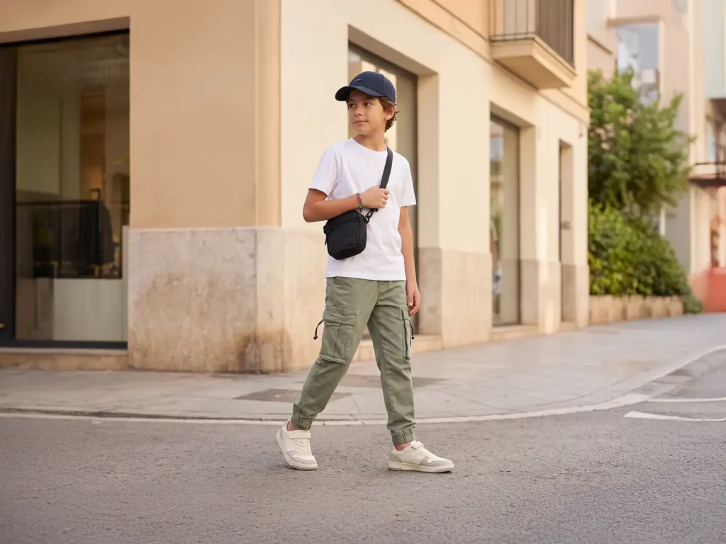 Kids’ Army-Green Drawstring Cargo Joggers — target market detail, style 2D009
