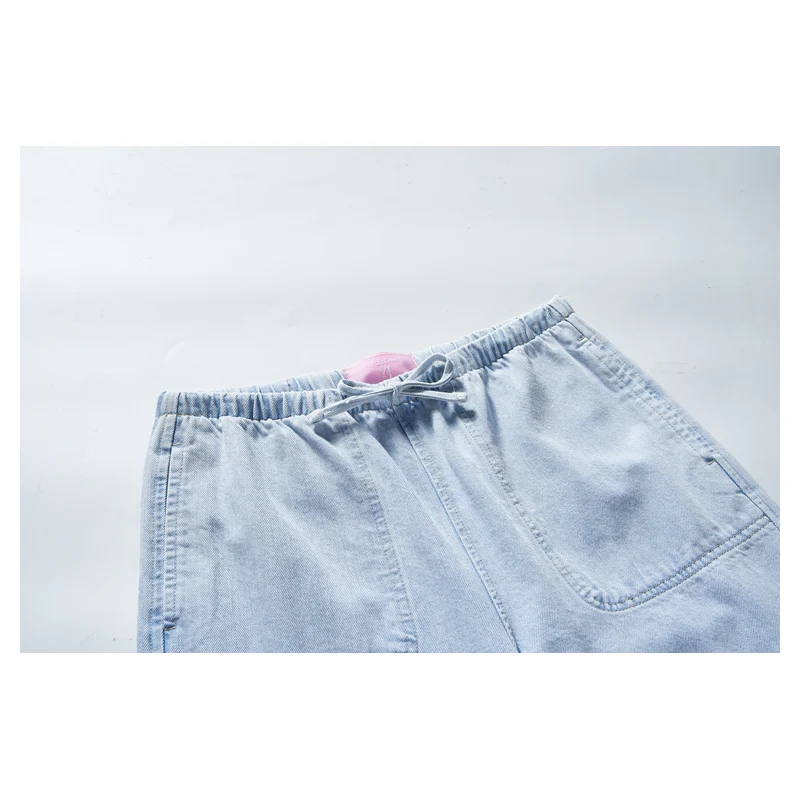Women’s Very-Light-Wash Pull-On Wide-Leg Jeans product view 4, style 58067
