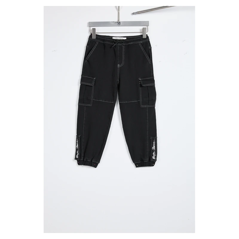 kids-black-contrast-stitch-denim-cargo-joggers-2d007-front