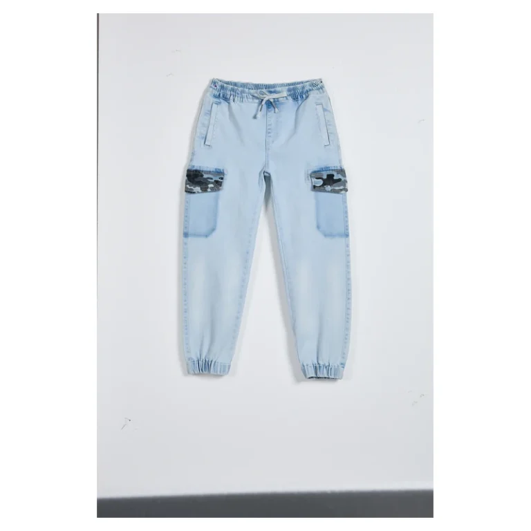 kids-light-wash-camo-patch-denim-cargo-joggers-2c010-front