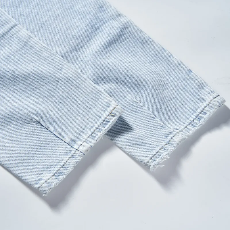 kids-light-wash-embroidered-straight-leg-jeans-2d000-hem-detail