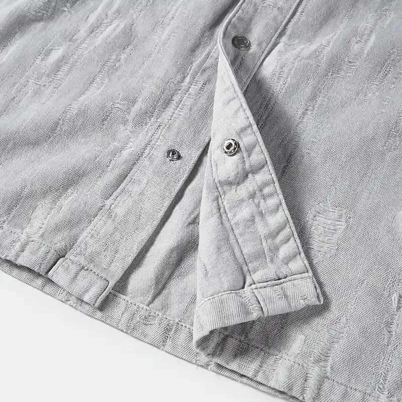 Side hem vent and button construction detail, style 4163055