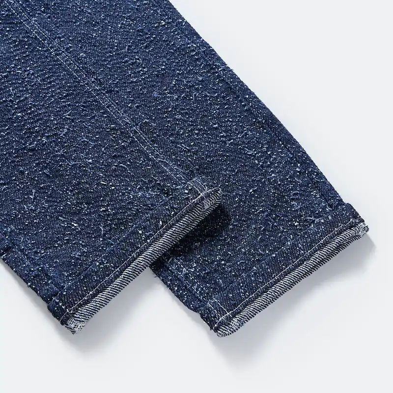 Straight hem and seam construction on indigo jeans style 4264551