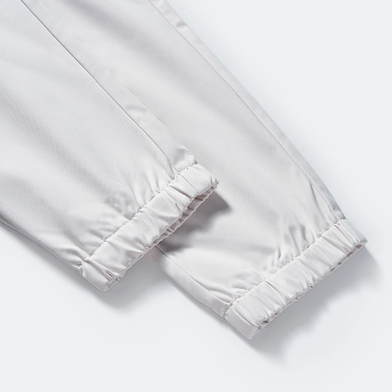 Elastic cuff construction detail on lightweight cargo jogger pants style 1-2115