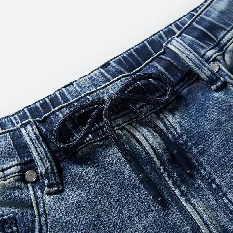 Men's vintage blue drawstring denim Bermuda shorts, adjustable drawstring waist detail, style S26WJBJ101