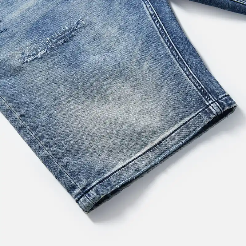 Men's vintage blue drawstring denim Bermuda shorts, hem and wash detail, style S26WJBJ101